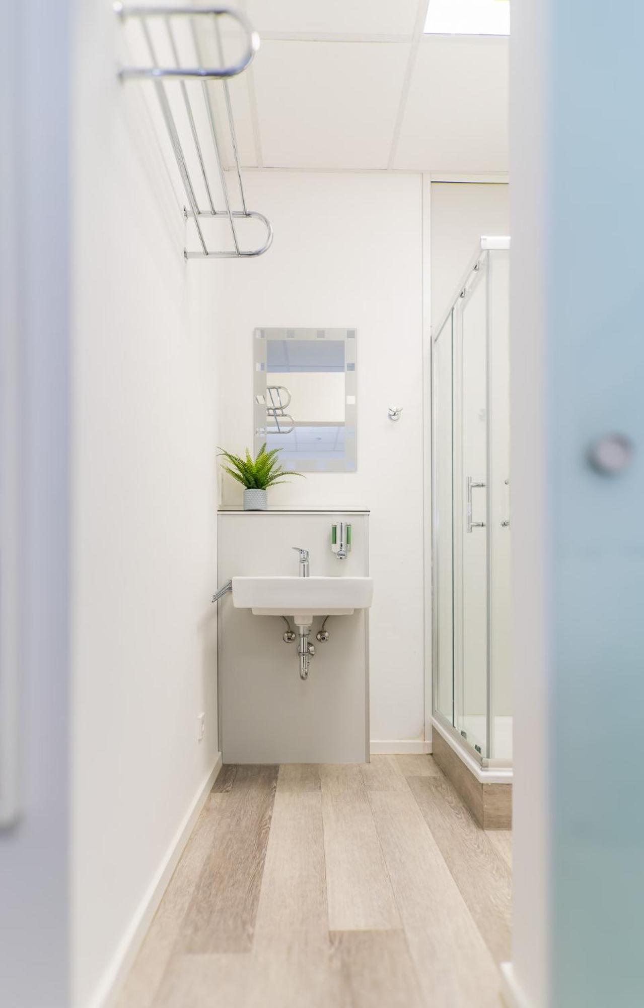 רמשטיין-מיזנבאך Private Room #1 With King Size, Ground Floor, Ac, Only 2Min To Rab מראה חיצוני תמונה